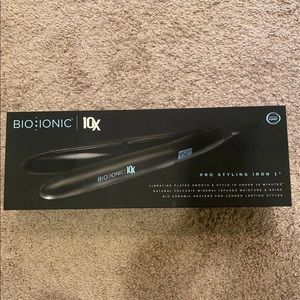 Bio Ionic 10X styling iron with vibrating plates